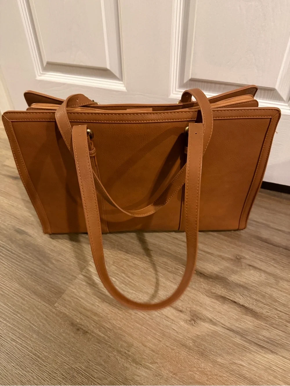 Women's Laptop Tote Bag in Cognac Brown